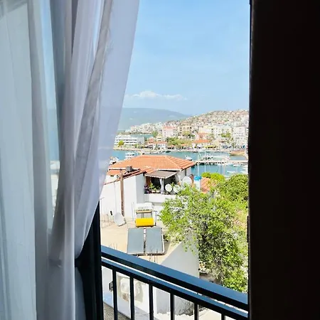 شقة Gulluk De Deniz Manzarali Daire